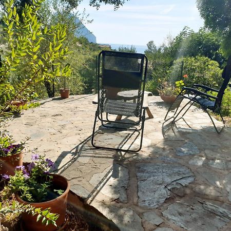 Appartamento Vasiliki Porto San Paolo  Exteriör bild
