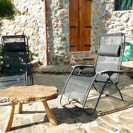 Appartamento Vasiliki Porto San Paolo  Exteriör bild