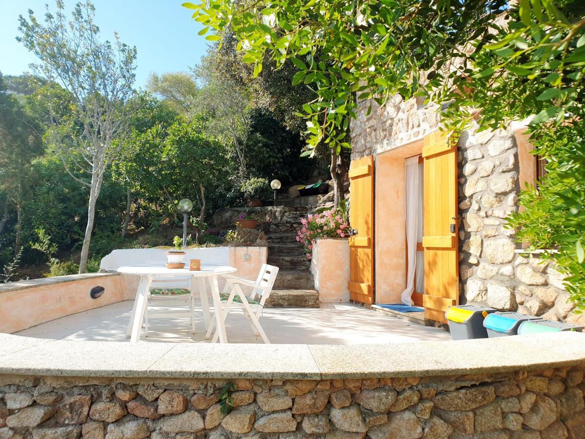 Appartamento Vasiliki Porto San Paolo  Exteriör bild
